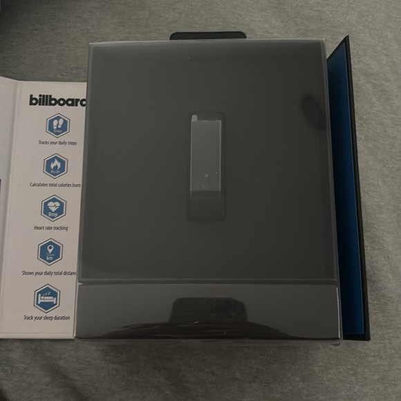 New- Billboard tracker fitness Smart watch black -sealed box - Picture 2 of 5